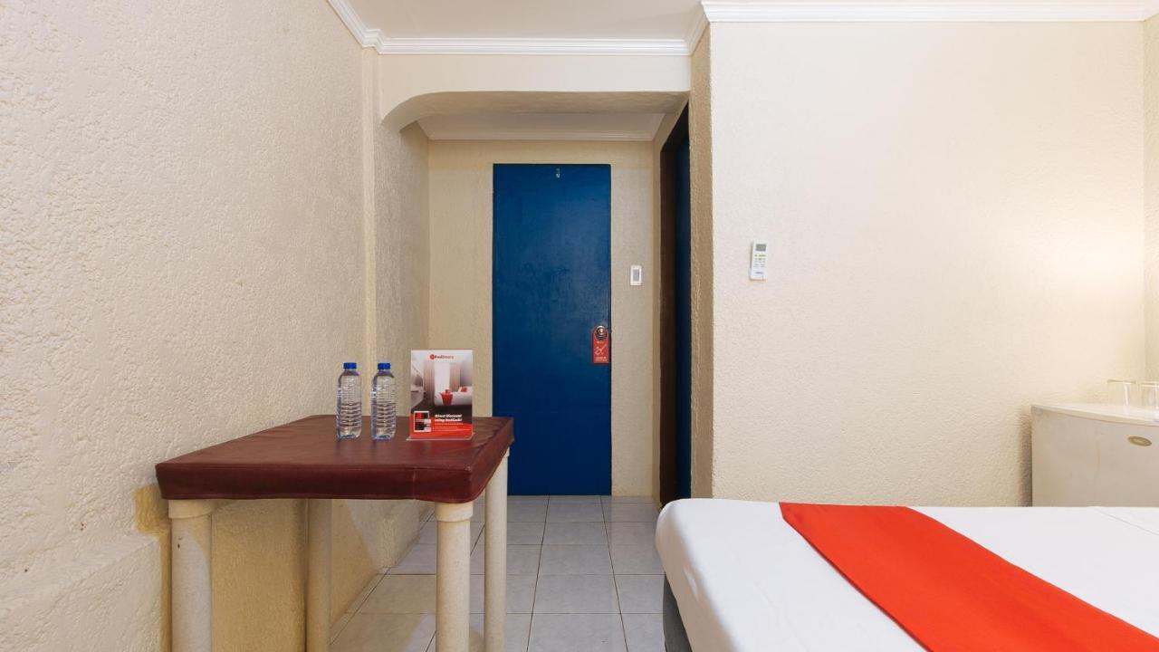 Reddoorz Plus At Lagoon Resort Zambales Olongapo Exterior photo